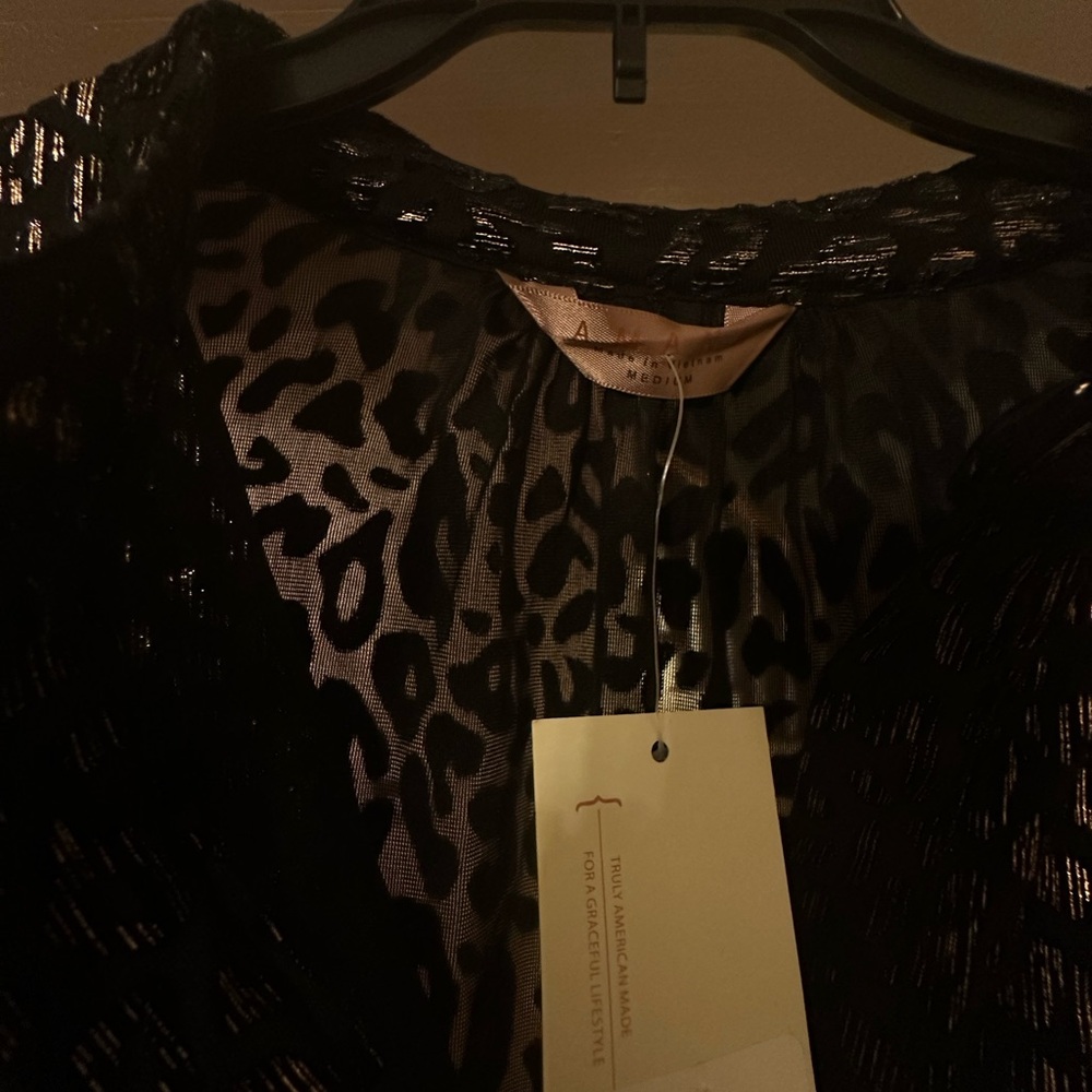 Elegant Black Leopard Print Blouse